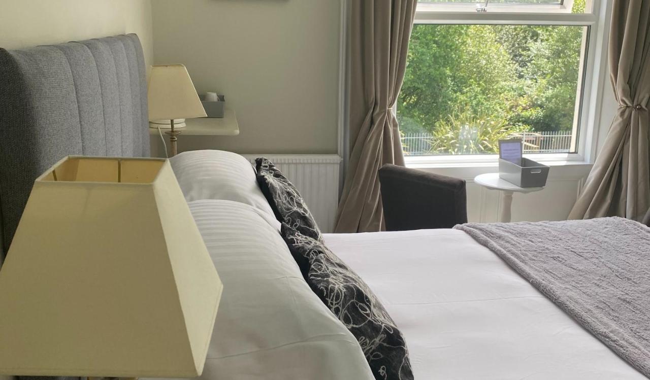 Fernhill Hotel ไลม์รีจิส ภายนอก รูปภาพ