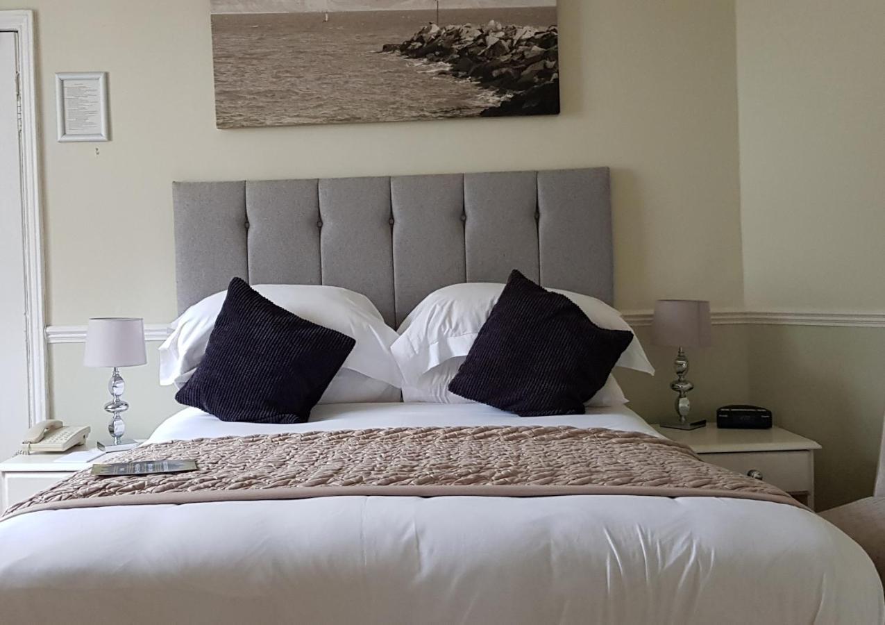 Fernhill Hotel ไลม์รีจิส ภายนอก รูปภาพ