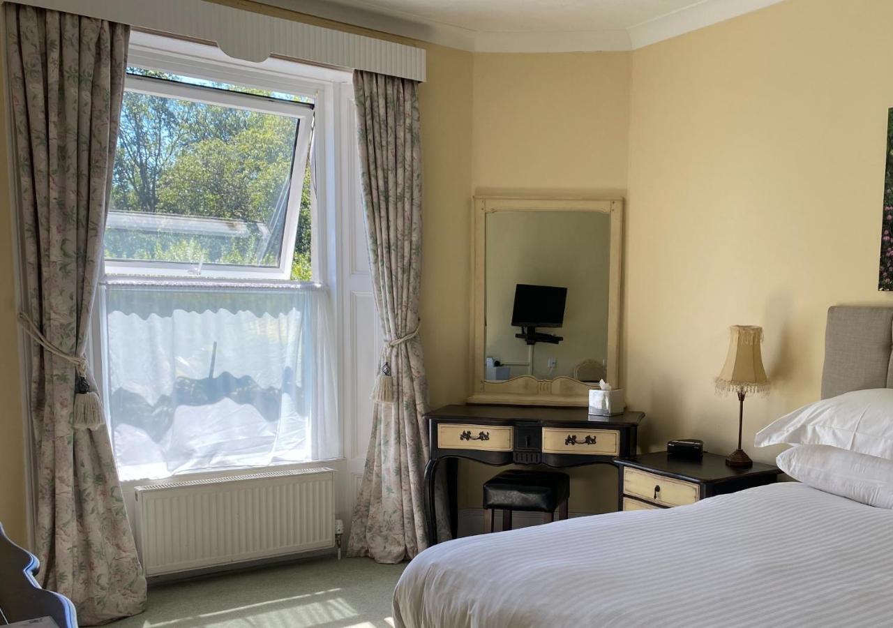 Fernhill Hotel ไลม์รีจิส ภายนอก รูปภาพ
