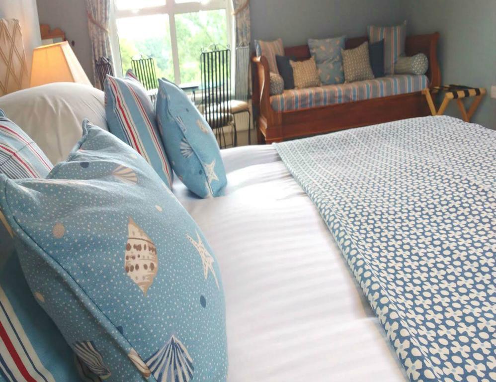 Fernhill Hotel ไลม์รีจิส ภายนอก รูปภาพ